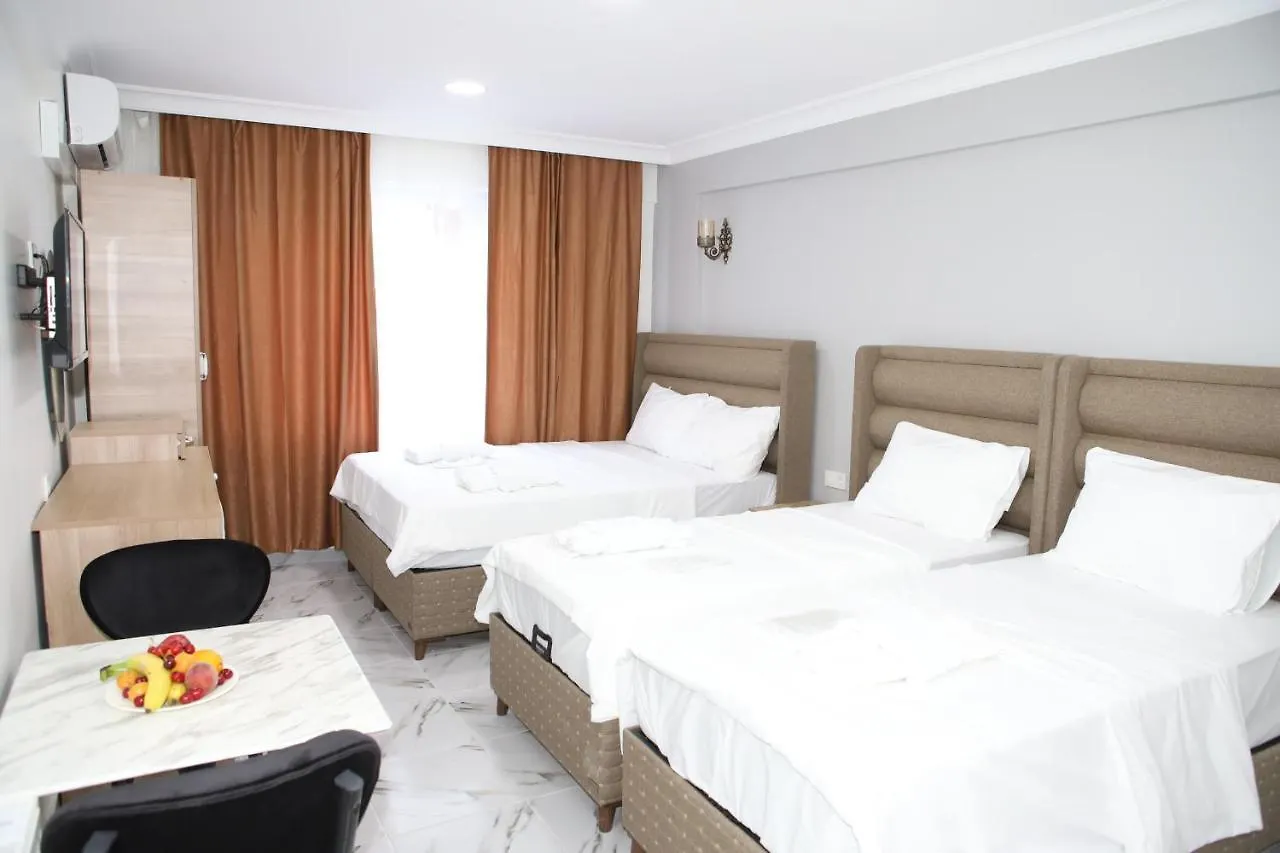 Laos Istanbul Town Hauseアパートメント