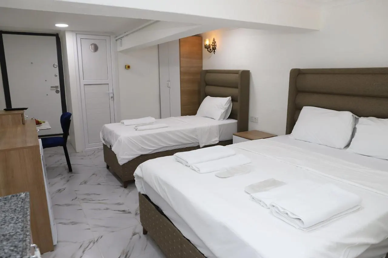 Laos Istanbul Town Hauseアパートメント アパート