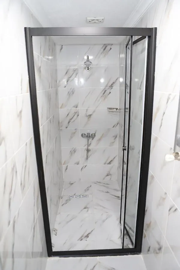 Laos Istanbul Town Hause Apartment Turkey
