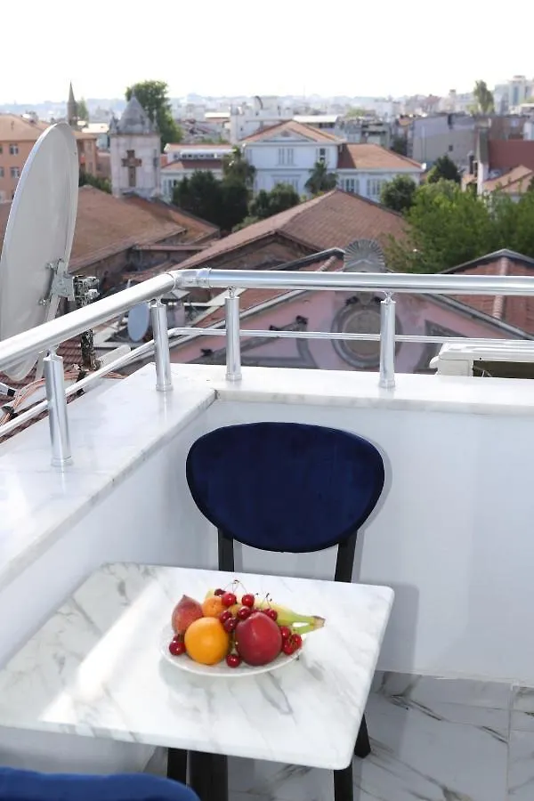 Laos Istanbul Town Hause Apartment