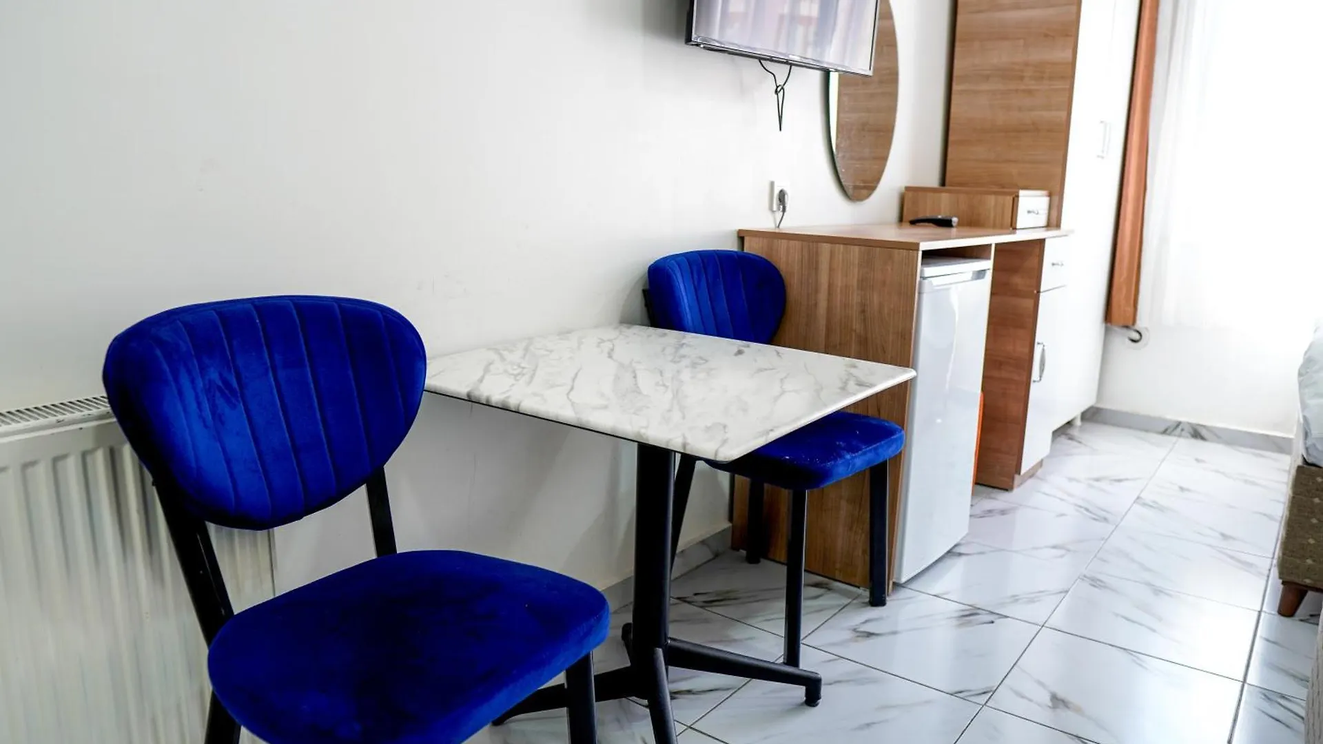 Laos Istanbul Town Hause Apartment Turkey
