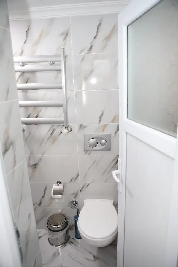 Laos Istanbul Town Hause Apartment